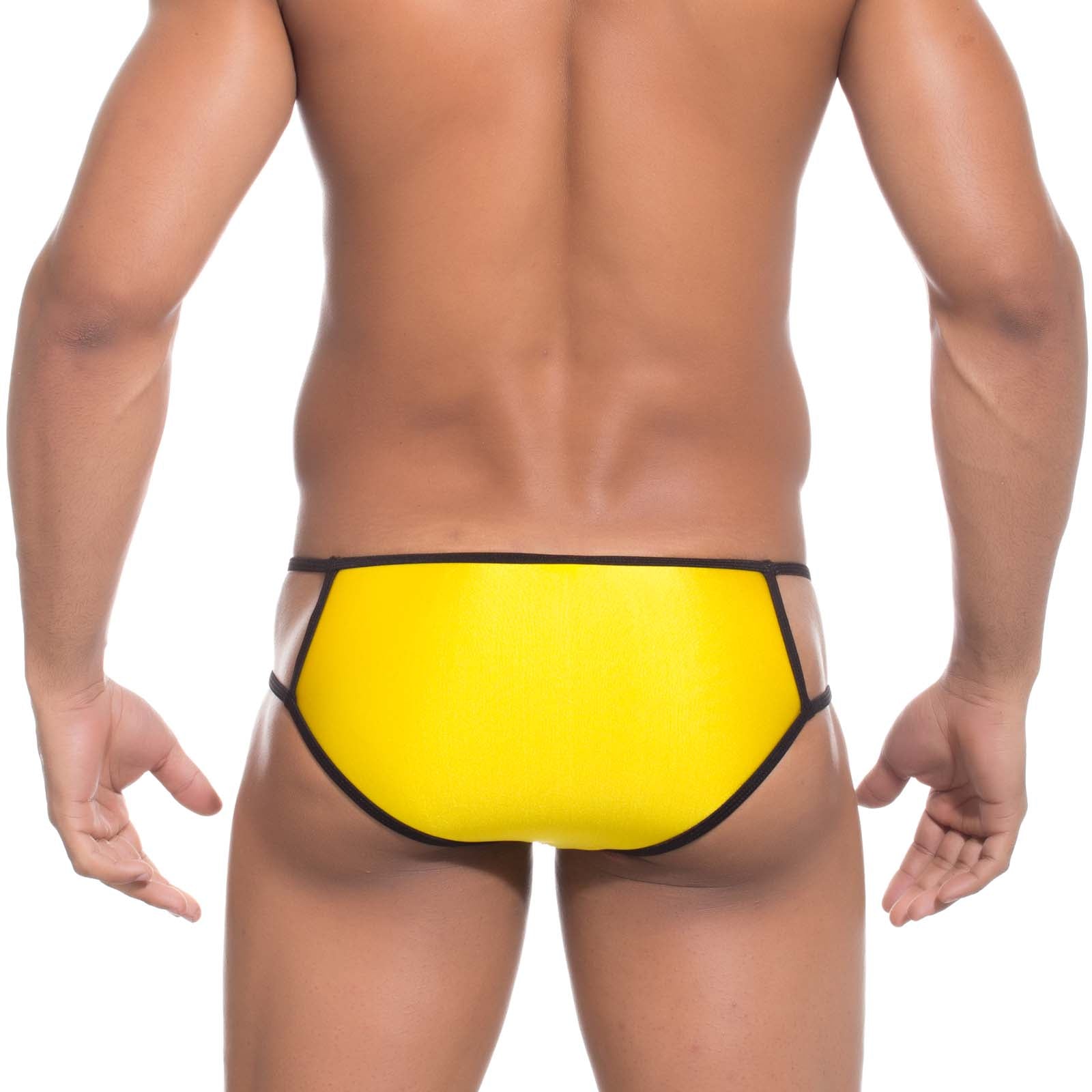 Bikini Joe Snyder BUL07