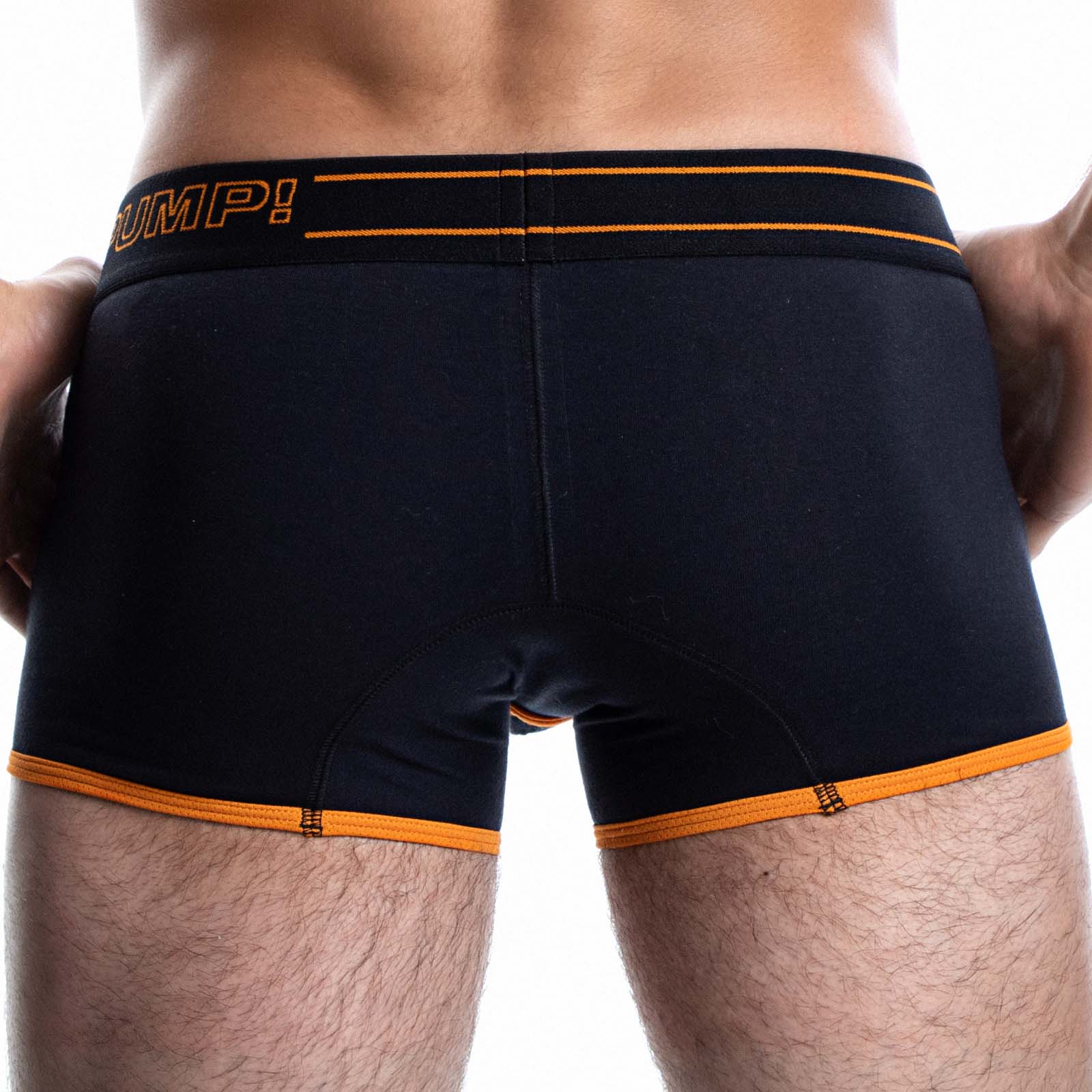 Boxer Pump! NightLight Jogger 11084