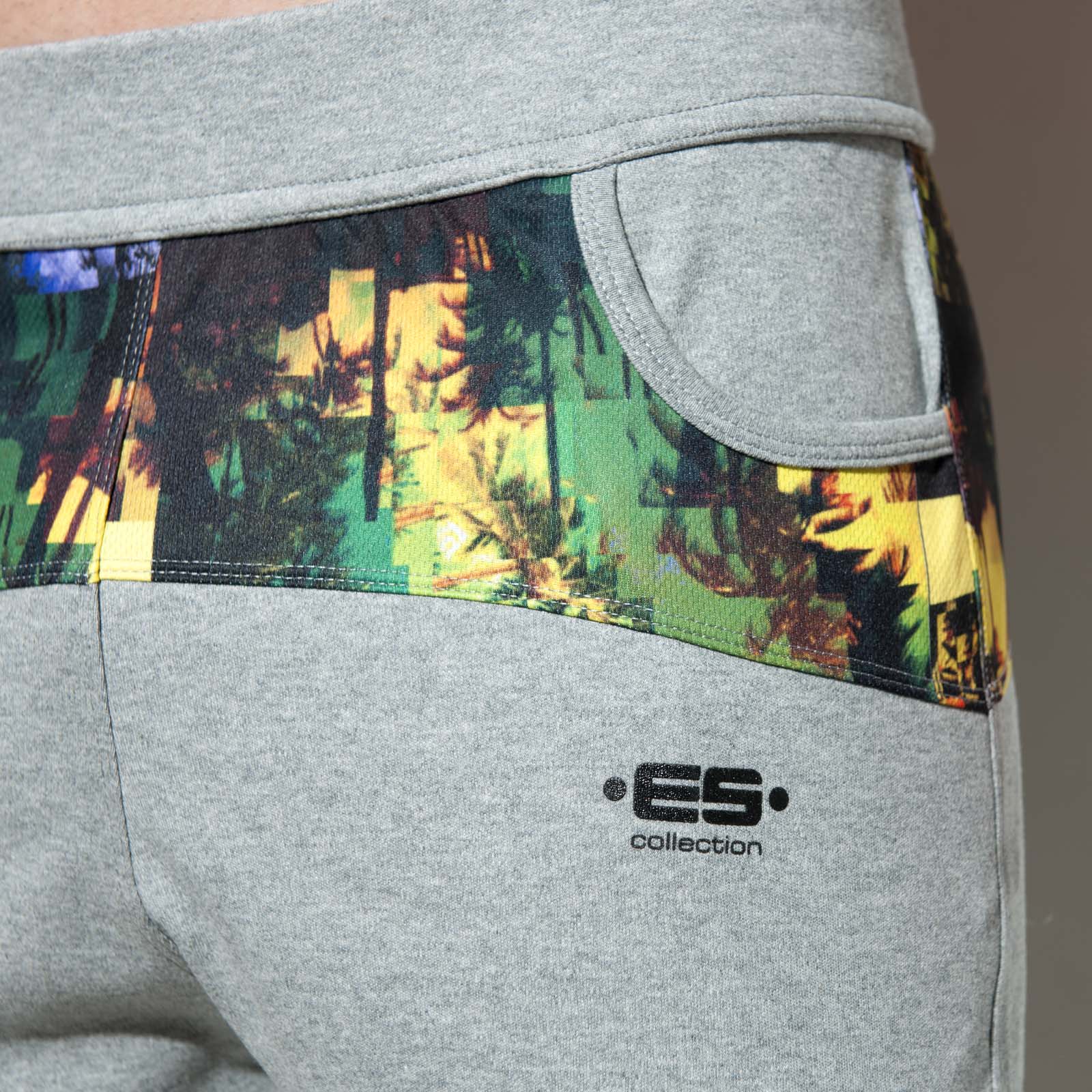 Short ES Collection Palm Glitch SP179