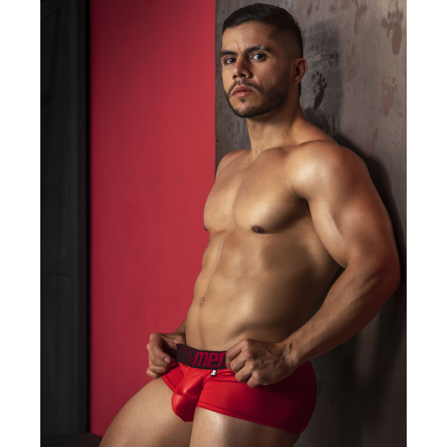 Shorty Xtremen Microfibre Couleur Cerise 91202